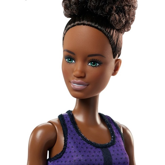 Barbie: African American Tennis Player 🎾 - Picture 4 of 10